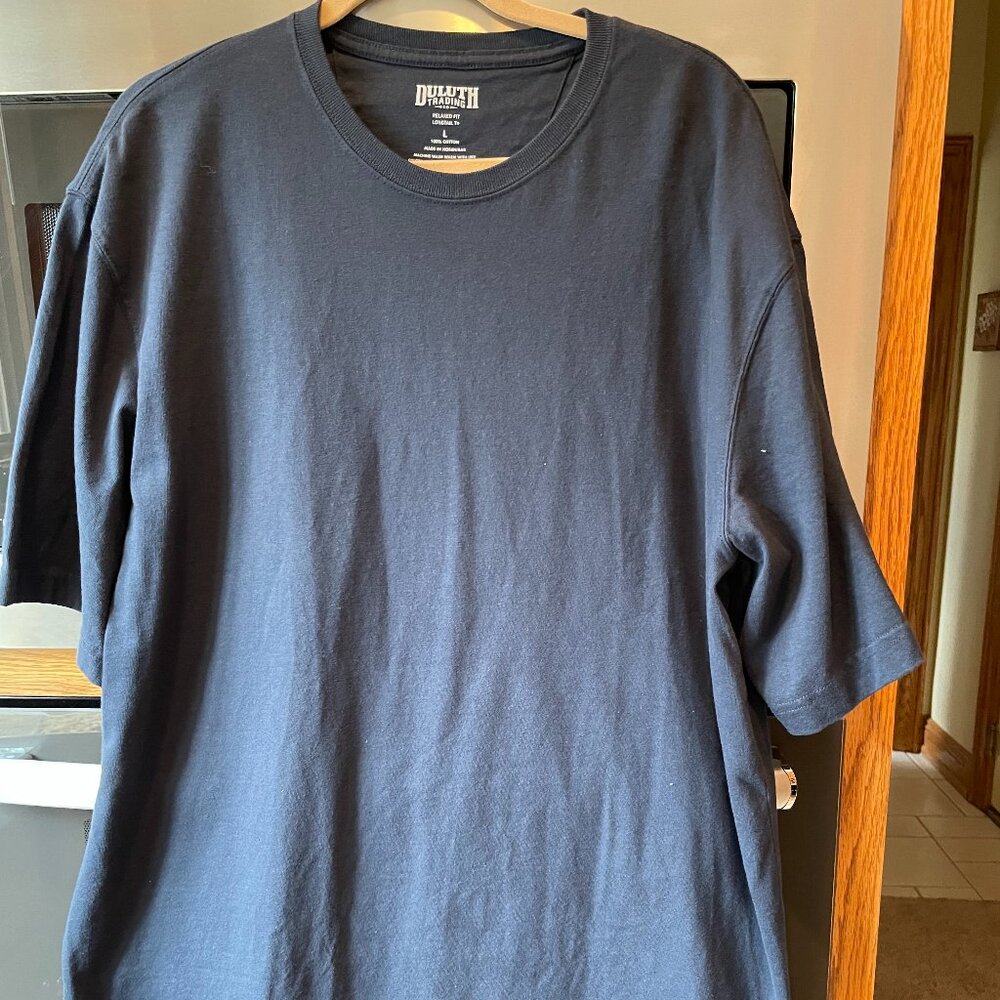 Duluth Trading Co Men's Longtail T Relaxed Fit Short Sleeve T-Shirt  Dk Grey L